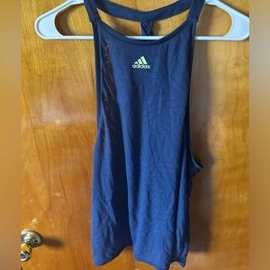 Workout tank top